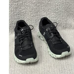 ON Cloud Women's Black Athletic Shoes Size 6 #65674